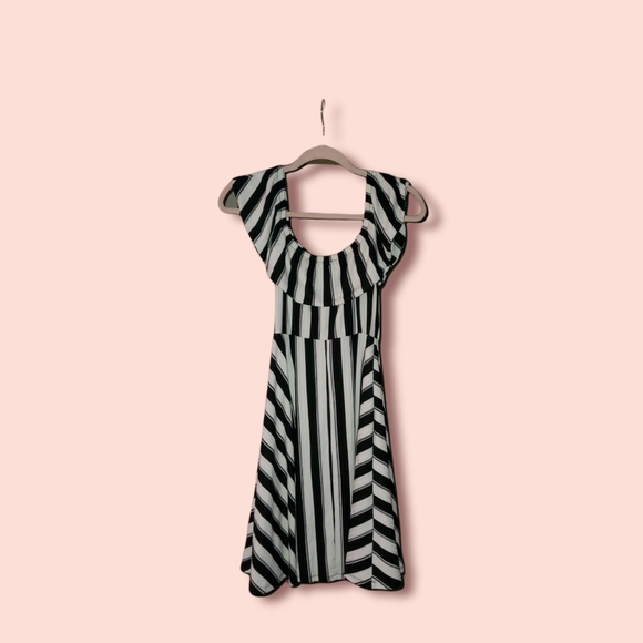 Women's Ardene Black/White Stripe Dress - Picture 2 of 3